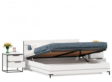 Кровать со сп. местом 180*200, без решетки и без матраса - (677.150)