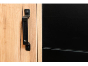 Шкаф-витрина  двойная с полками с ящиком и 2-мя дверьми - (678.010.dub)